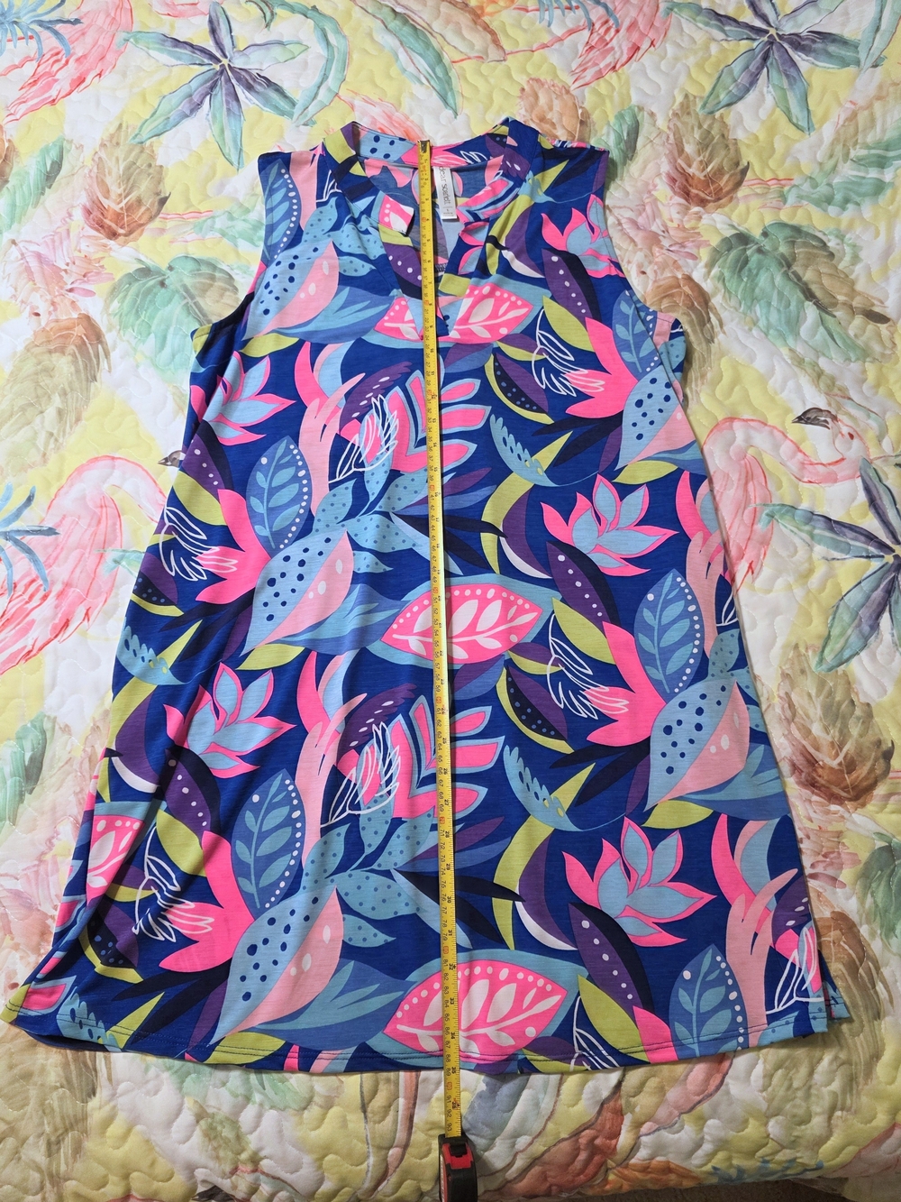 Dear Scarlett Sleeveless Midi Dress in Navy, Pink & Blue Tropical Print - Picture 3 of 7